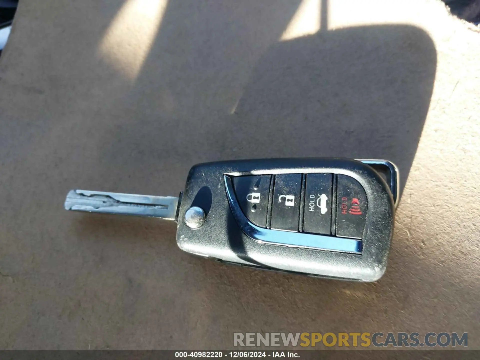 11 fotografías del automóvil dañado 5YFS4RCE3LP011948 TOYOTA COROLLA 2020
