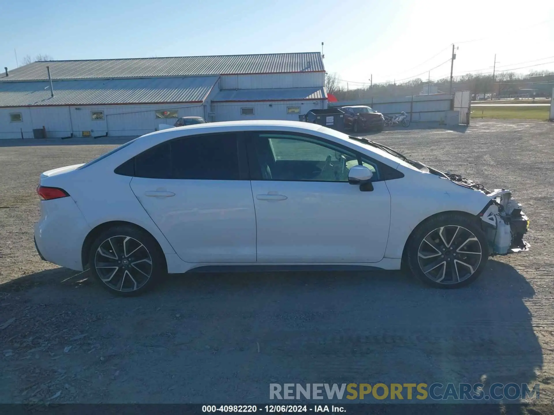 14 fotografías del automóvil dañado 5YFS4RCE3LP011948 TOYOTA COROLLA 2020