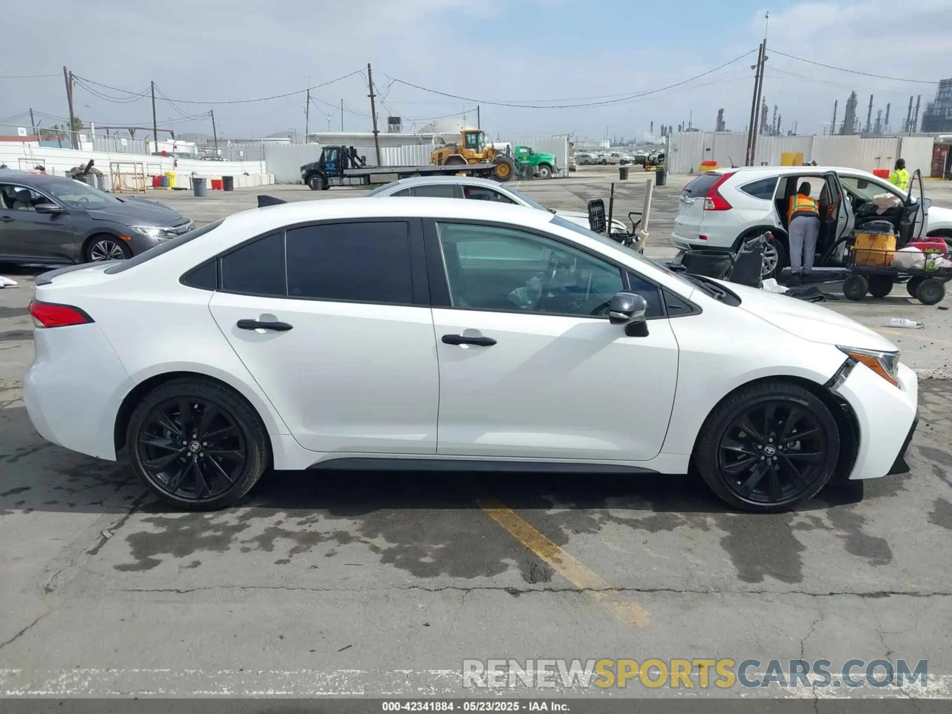 13 fotografías del automóvil dañado 5YFS4RCE3LP035182 TOYOTA COROLLA 2020