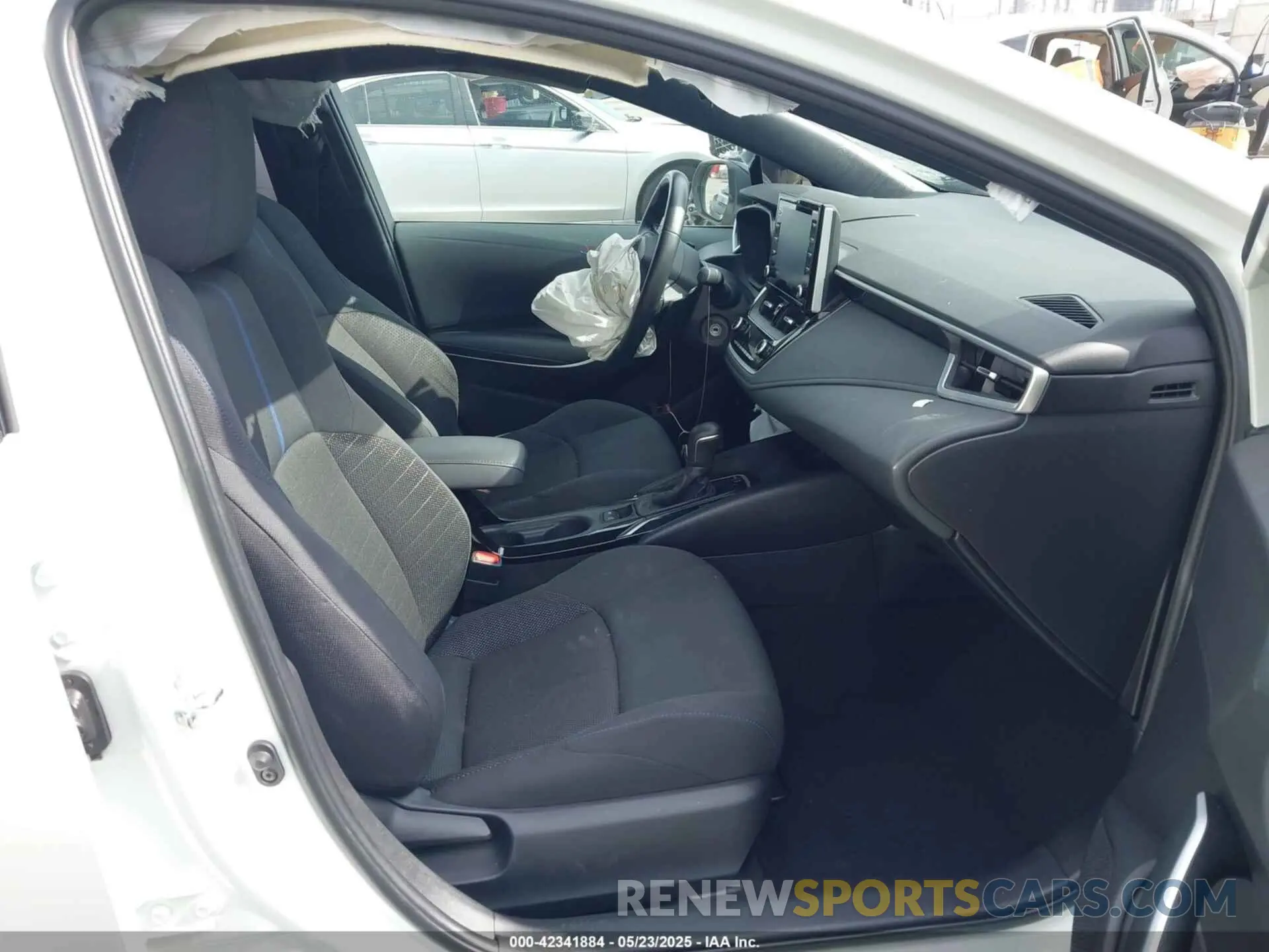 5 fotografías del automóvil dañado 5YFS4RCE3LP035182 TOYOTA COROLLA 2020