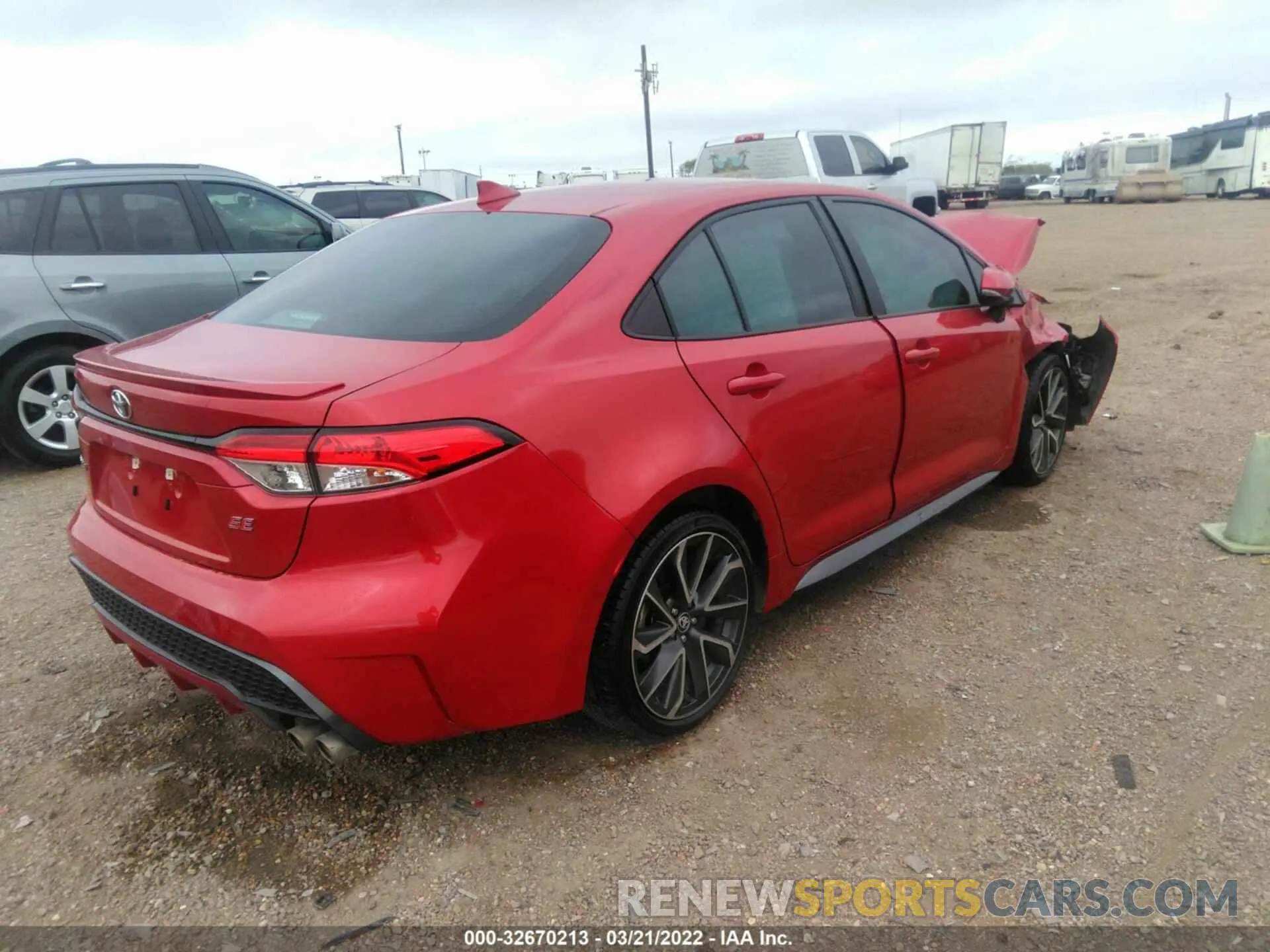 4 fotografías del automóvil dañado 5YFS4RCE3LP052435 TOYOTA COROLLA 2020