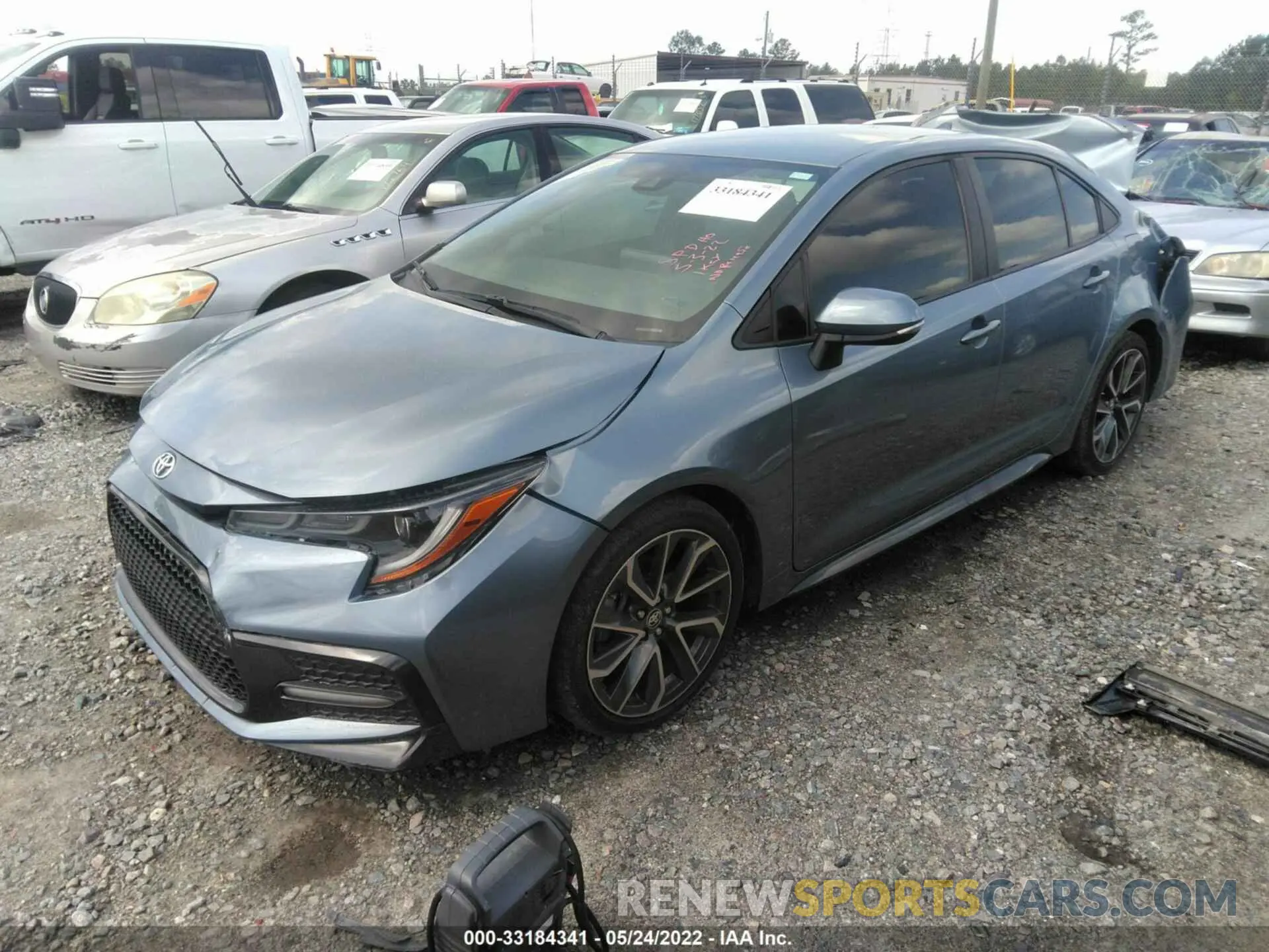 2 fotografías del automóvil dañado 5YFS4RCE4LP021730 TOYOTA COROLLA 2020