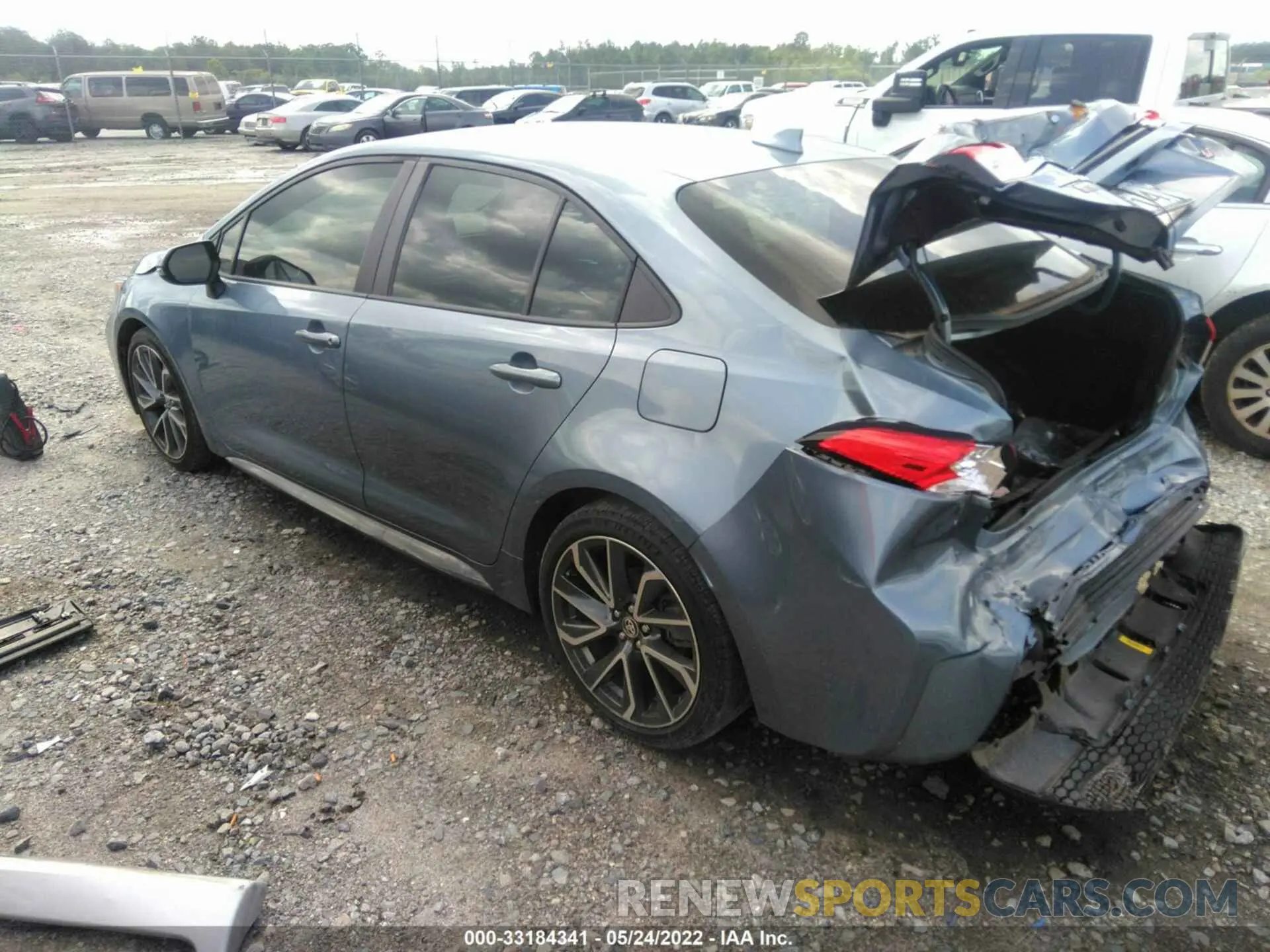 3 fotografías del automóvil dañado 5YFS4RCE4LP021730 TOYOTA COROLLA 2020