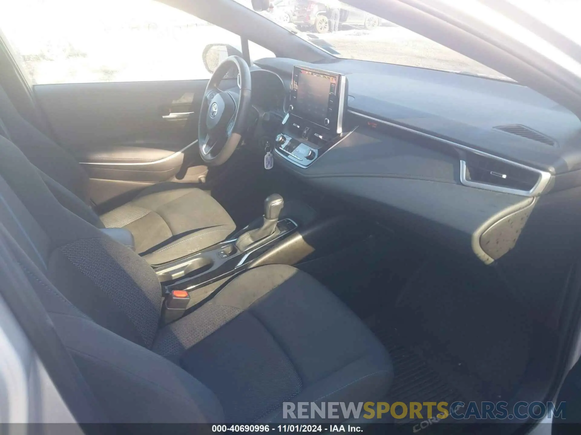 5 fotografías del automóvil dañado 5YFS4RCE4LP026488 TOYOTA COROLLA 2020