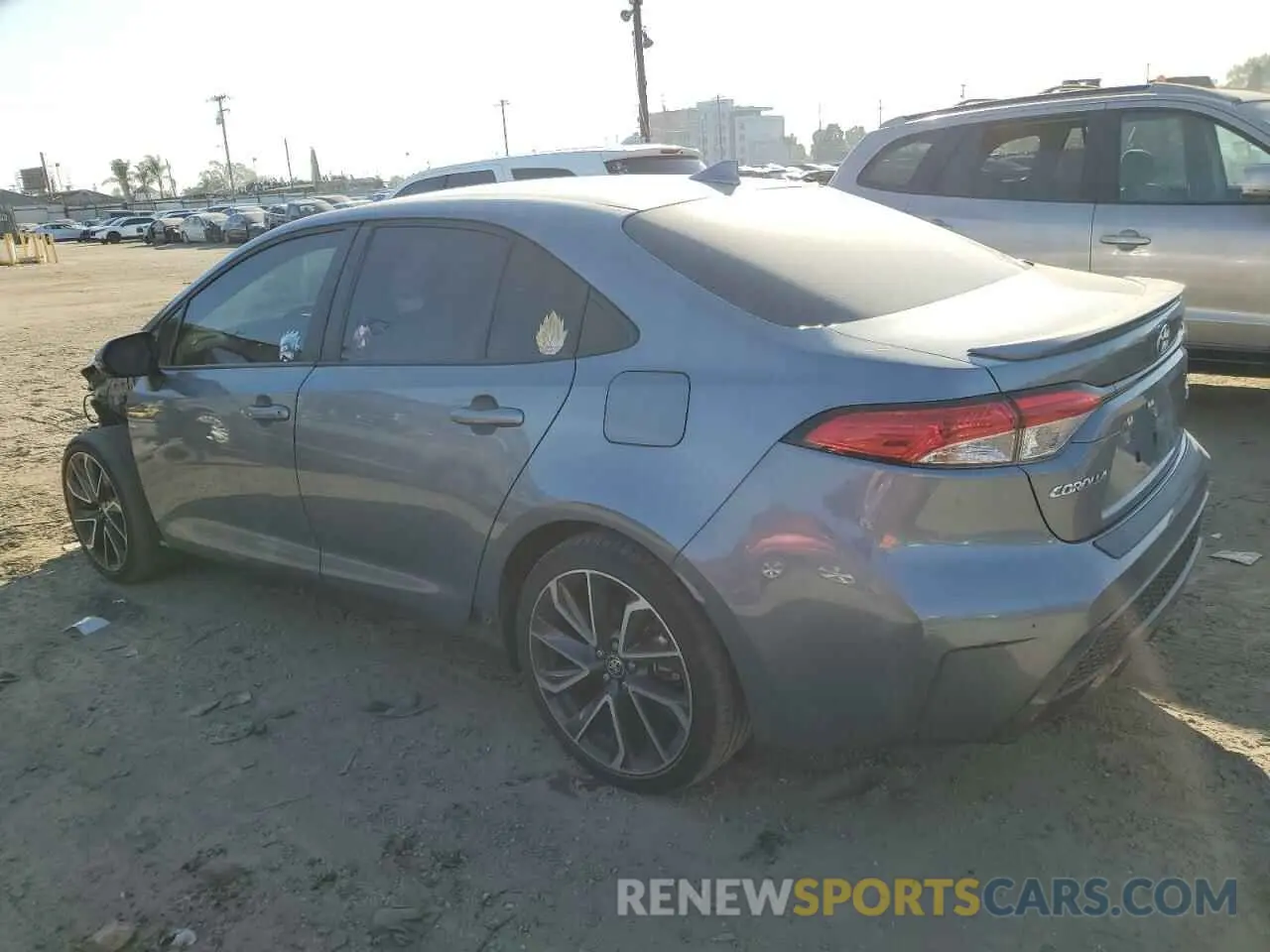 2 fotografías del automóvil dañado 5YFS4RCE4LP034901 TOYOTA COROLLA 2020