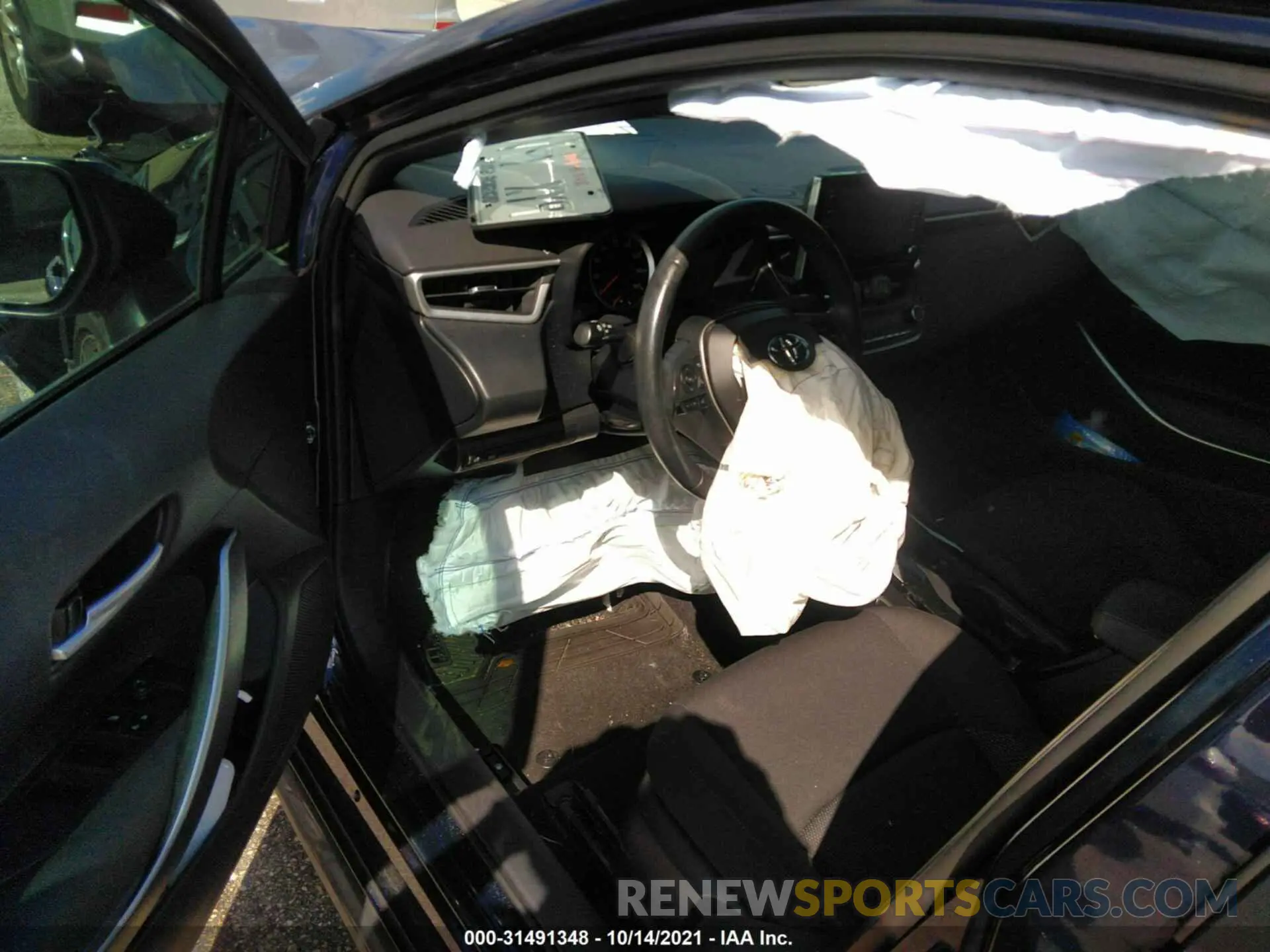 5 fotografías del automóvil dañado 5YFS4RCE5LP010106 TOYOTA COROLLA 2020