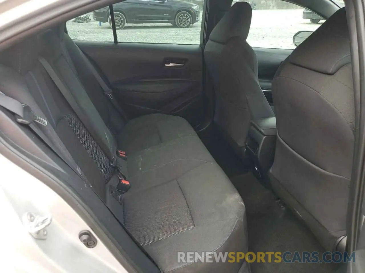 10 fotografías del automóvil dañado 5YFS4RCE5LP018903 TOYOTA COROLLA 2020