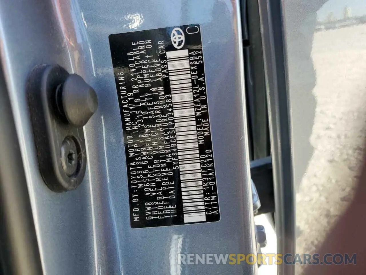 10 fotografías del automóvil dañado 5YFS4RCE5LP034583 TOYOTA COROLLA 2020