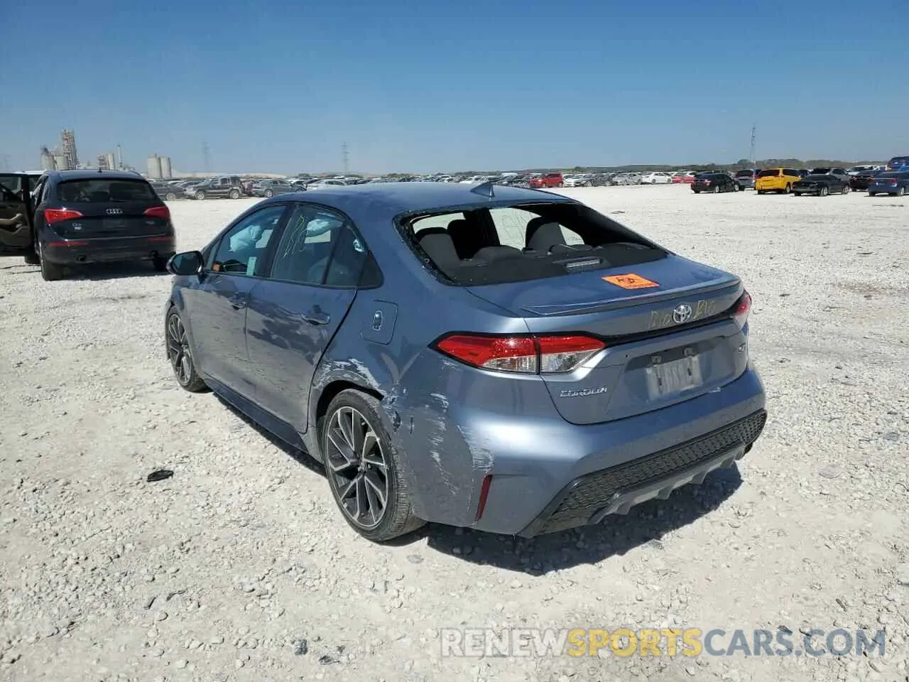3 fotografías del automóvil dañado 5YFS4RCE5LP034583 TOYOTA COROLLA 2020