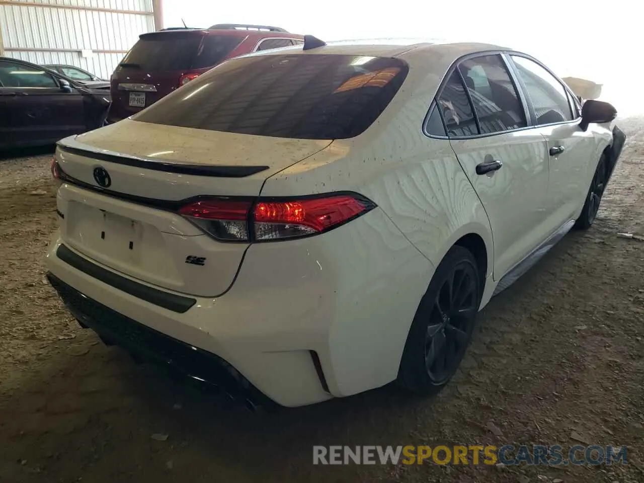 4 fotografías del automóvil dañado 5YFS4RCE5LP039380 TOYOTA COROLLA 2020