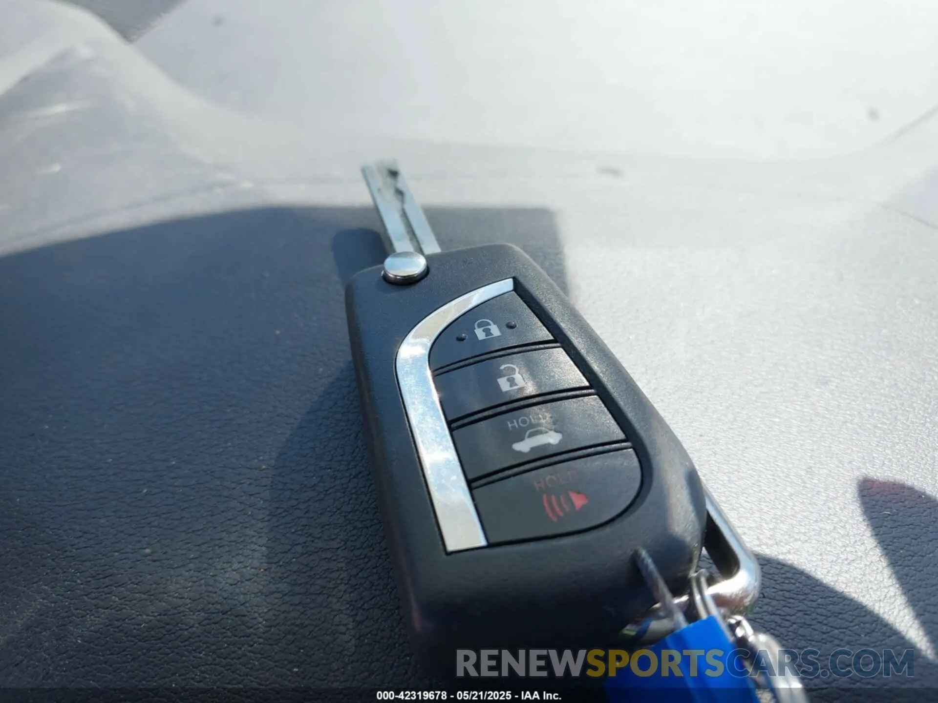 11 fotografías del automóvil dañado 5YFS4RCE5LP040822 TOYOTA COROLLA 2020