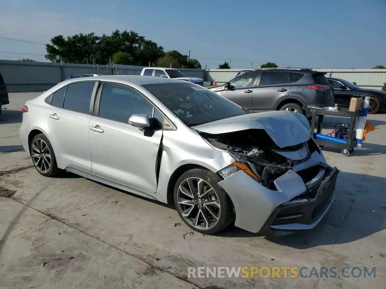 4 fotografías del automóvil dañado 5YFS4RCE5LP044479 TOYOTA COROLLA 2020