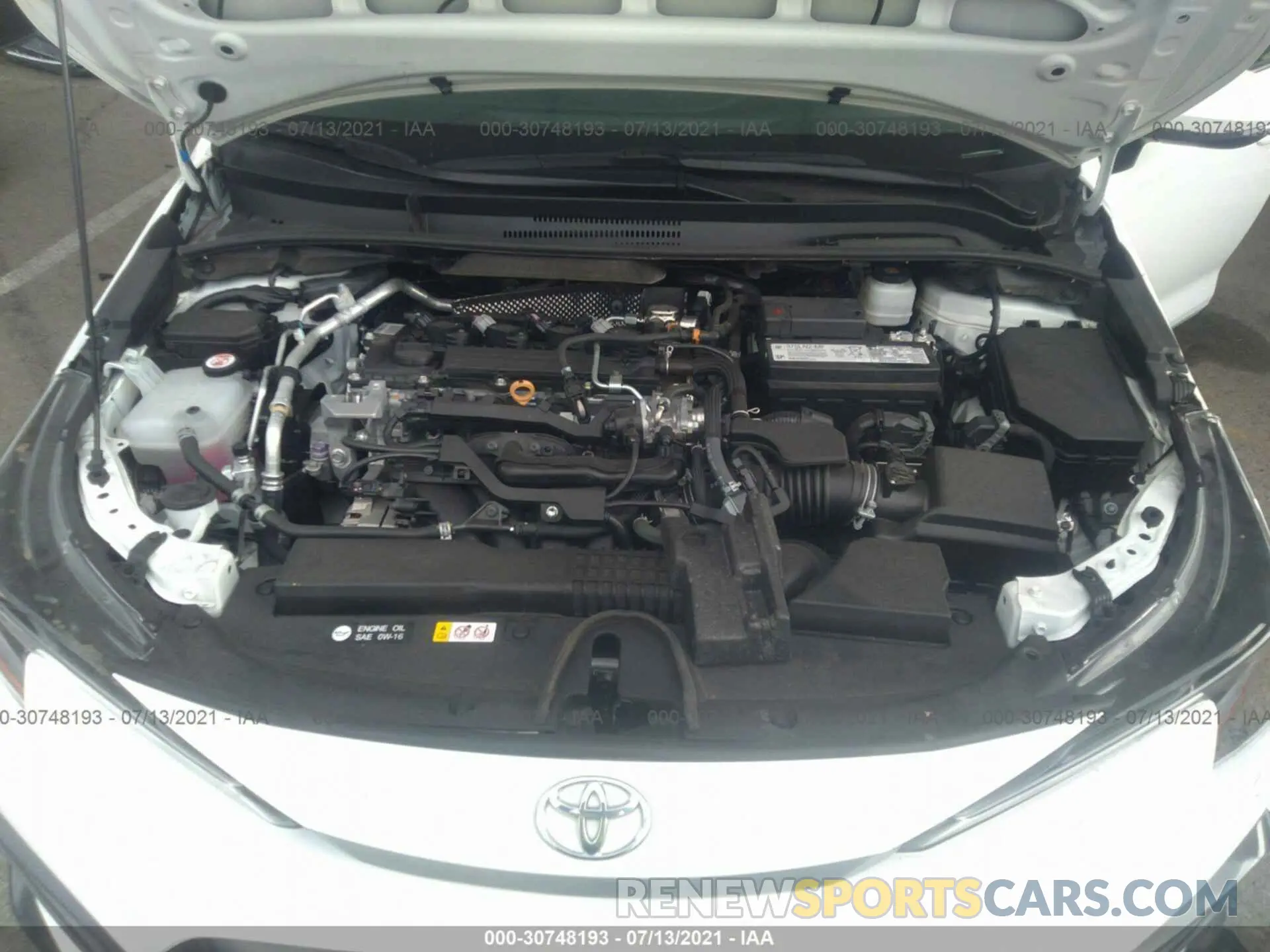 10 fotografías del automóvil dañado 5YFS4RCE5LP046765 TOYOTA COROLLA 2020