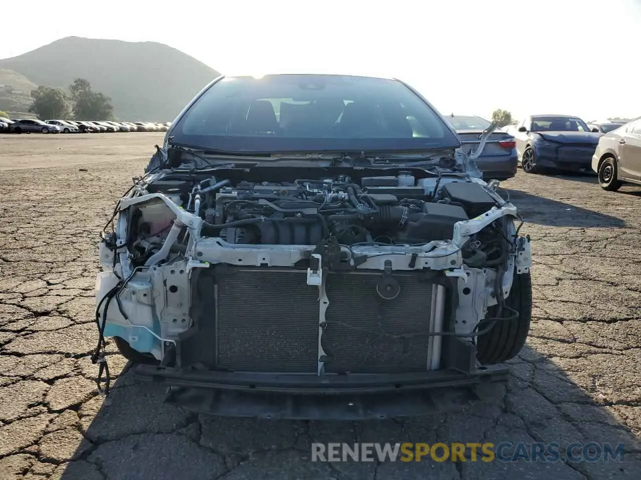 5 fotografías del automóvil dañado 5YFS4RCE5LP047706 TOYOTA COROLLA 2020