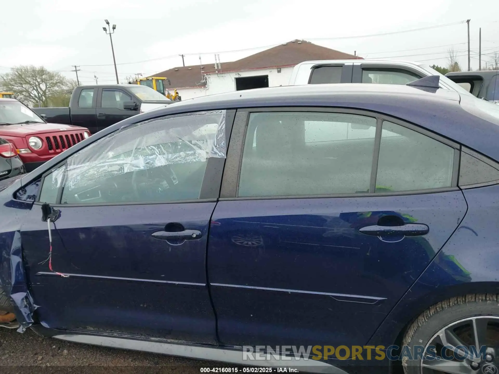 14 fotografías del automóvil dañado 5YFS4RCE5LP050475 TOYOTA COROLLA 2020
