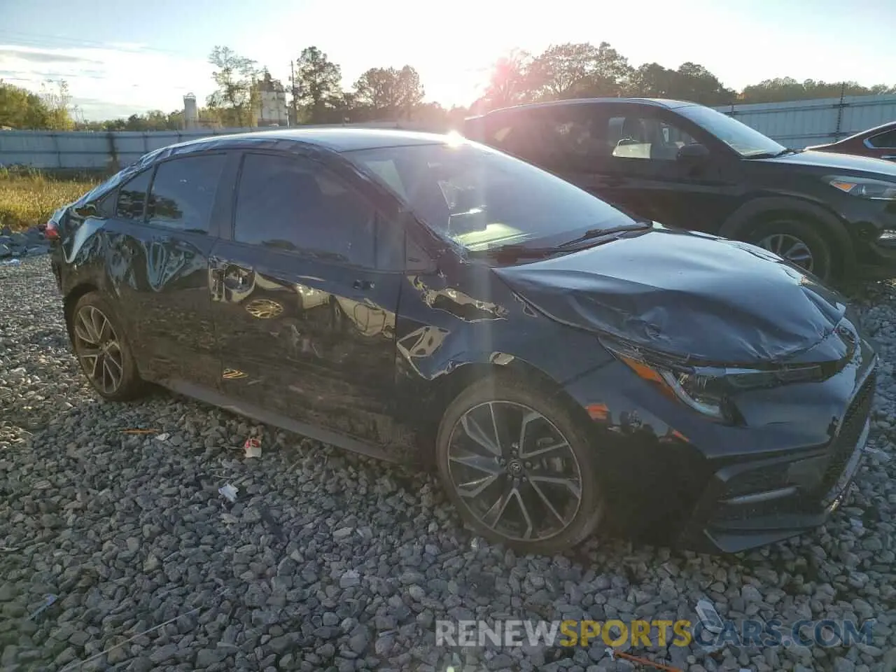 4 fotografías del automóvil dañado 5YFS4RCE5LP053327 TOYOTA COROLLA 2020