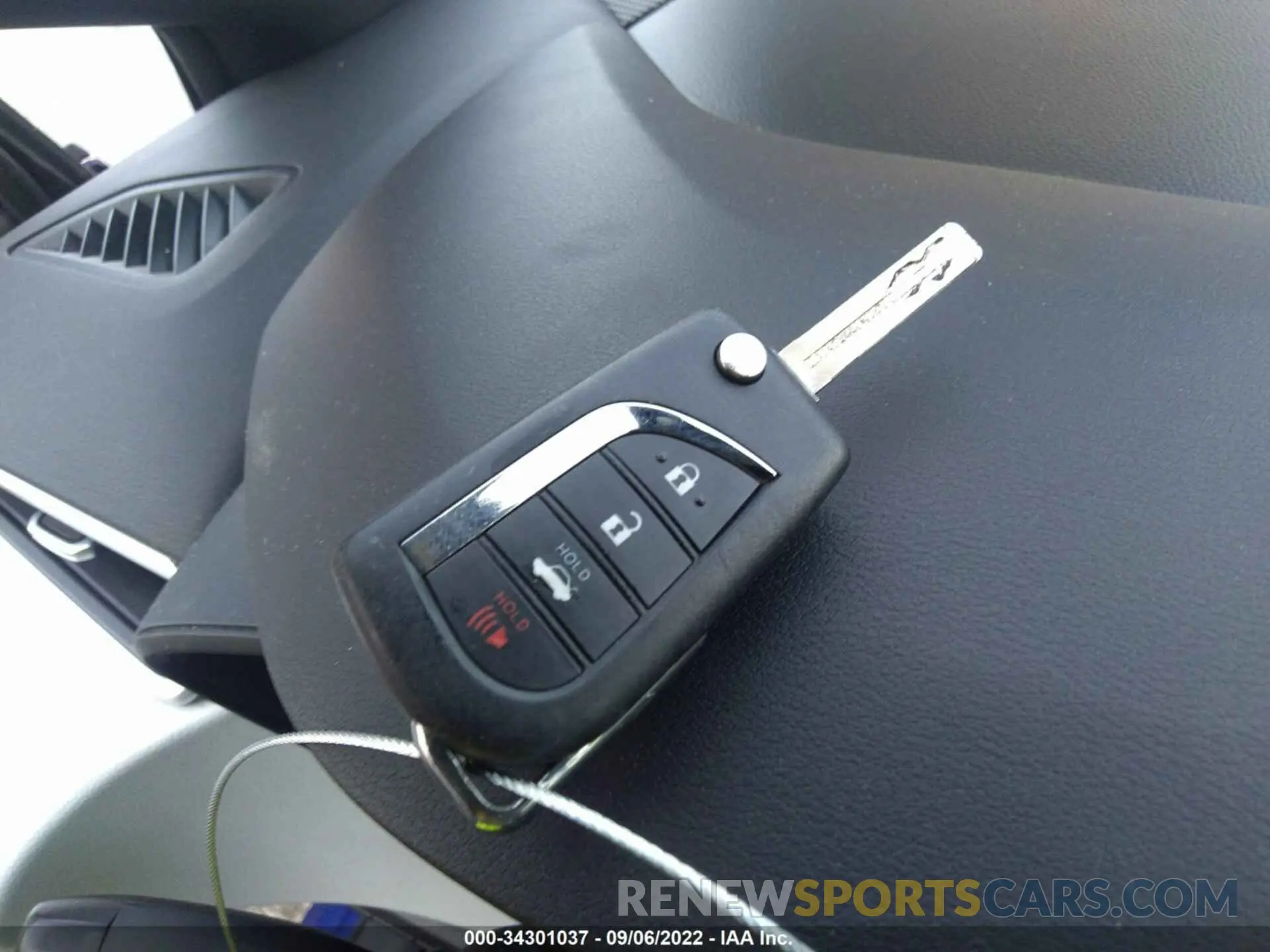11 fotografías del automóvil dañado 5YFS4RCE5LP053764 TOYOTA COROLLA 2020