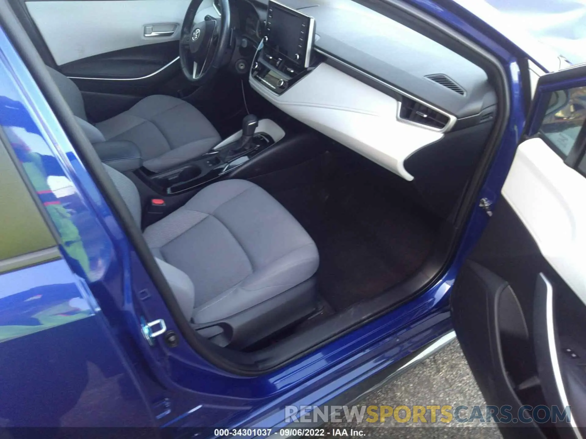 5 fotografías del automóvil dañado 5YFS4RCE5LP053764 TOYOTA COROLLA 2020