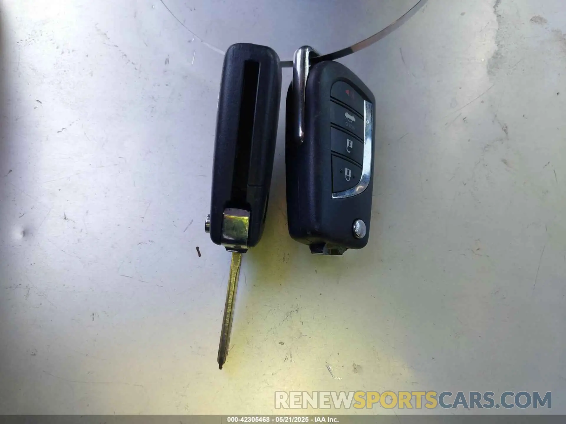 11 fotografías del automóvil dañado 5YFS4RCE6LP028551 TOYOTA COROLLA 2020