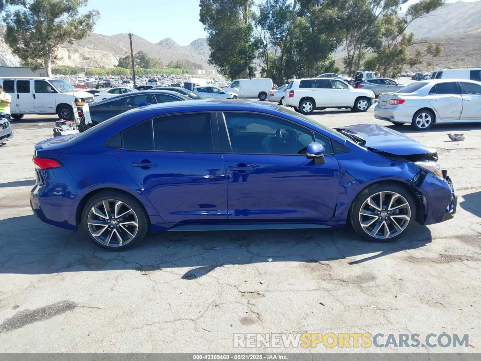 13 fotografías del automóvil dañado 5YFS4RCE6LP028551 TOYOTA COROLLA 2020