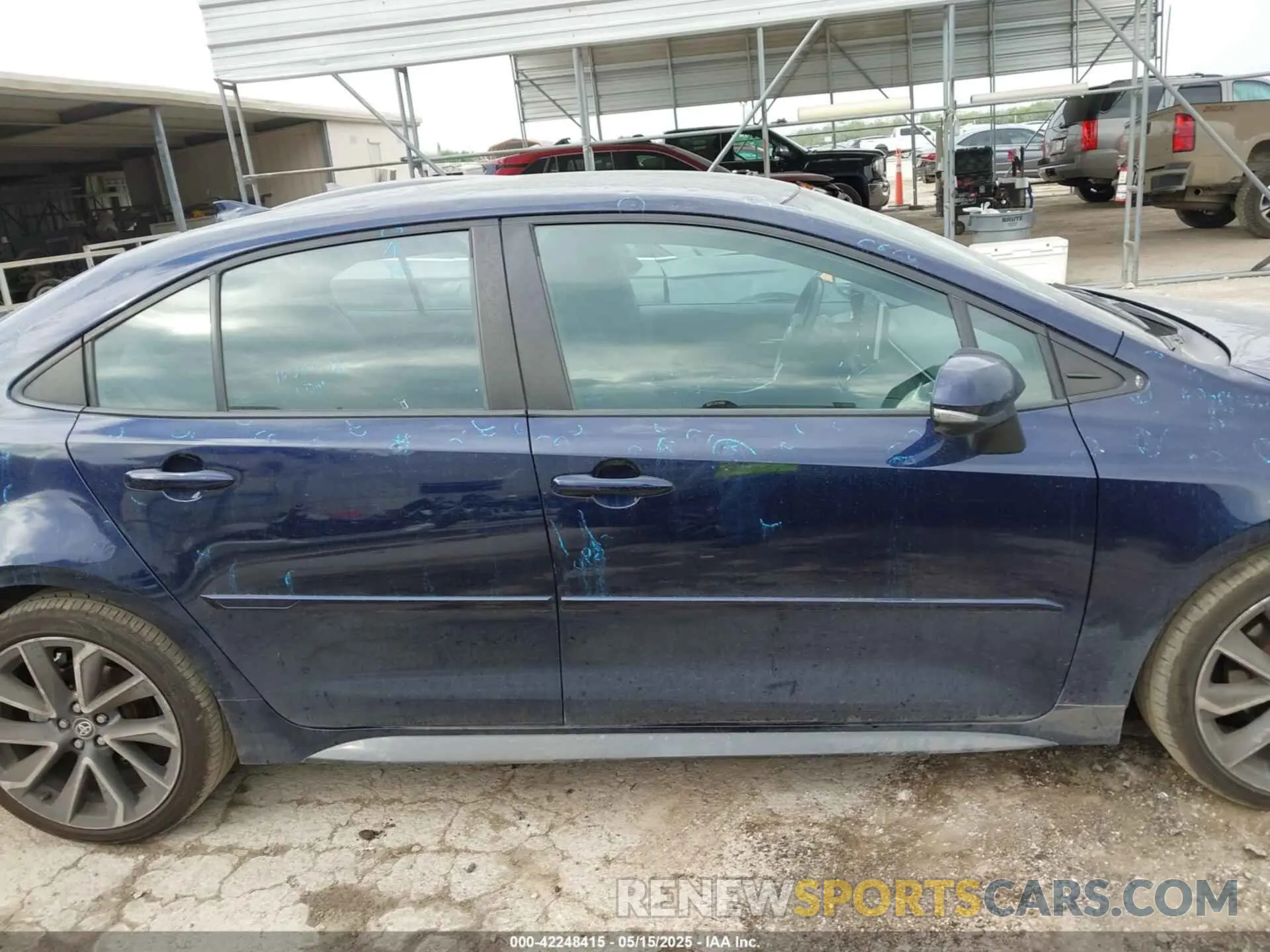 13 fotografías del automóvil dañado 5YFS4RCE6LP040831 TOYOTA COROLLA 2020