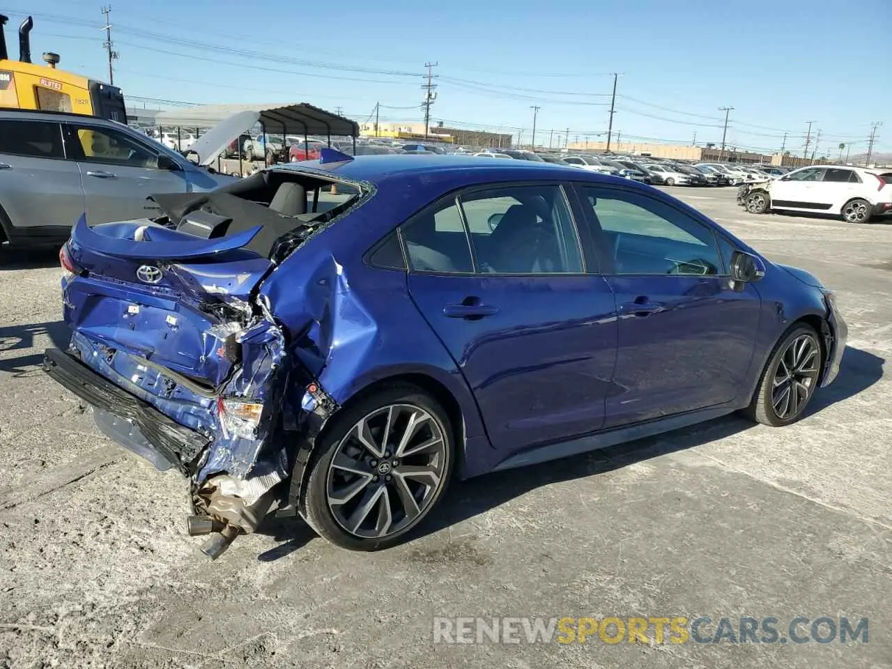 3 fotografías del automóvil dañado 5YFS4RCE6LP044572 TOYOTA COROLLA 2020