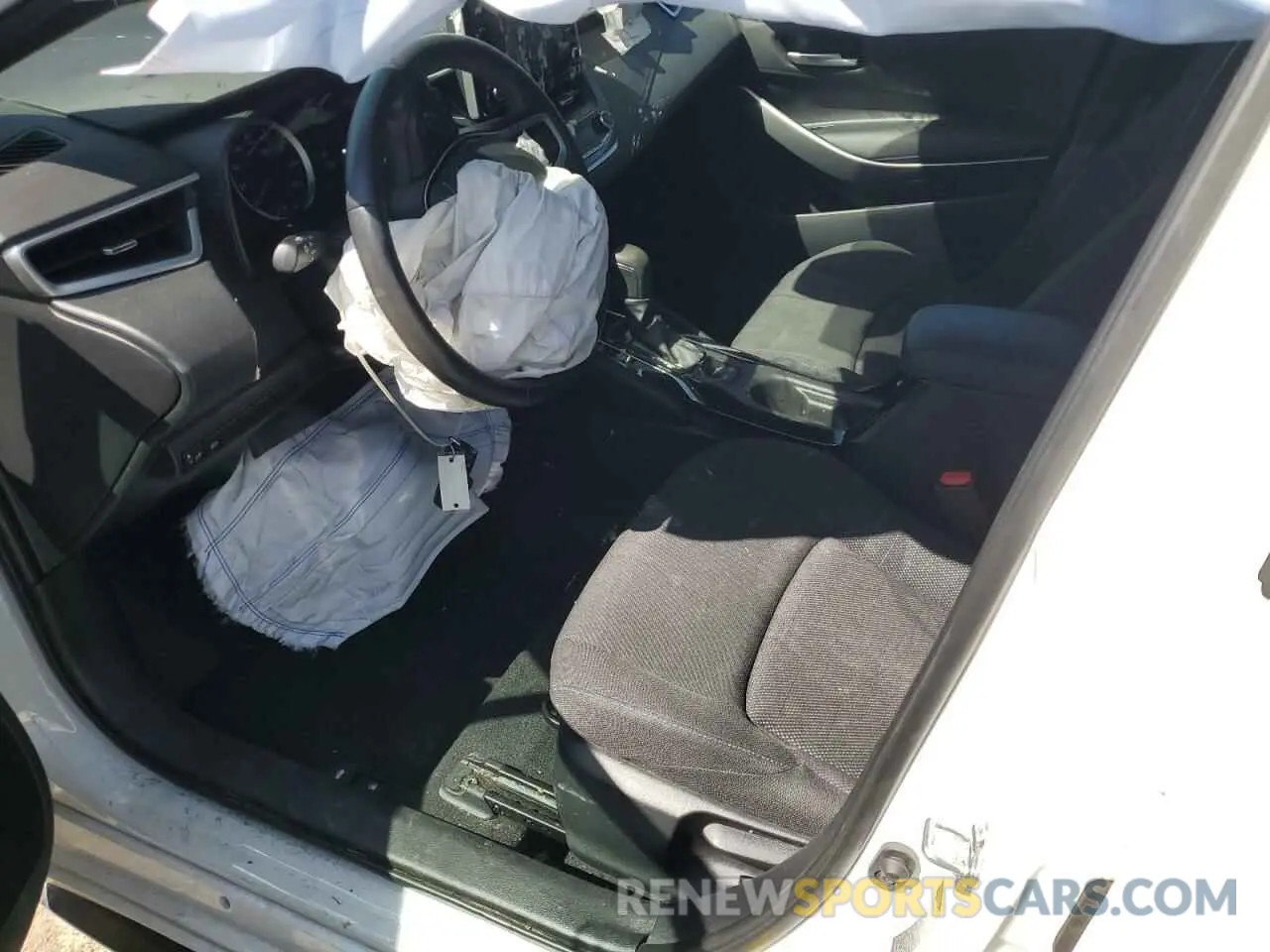 7 fotografías del automóvil dañado 5YFS4RCE6LP047438 TOYOTA COROLLA 2020