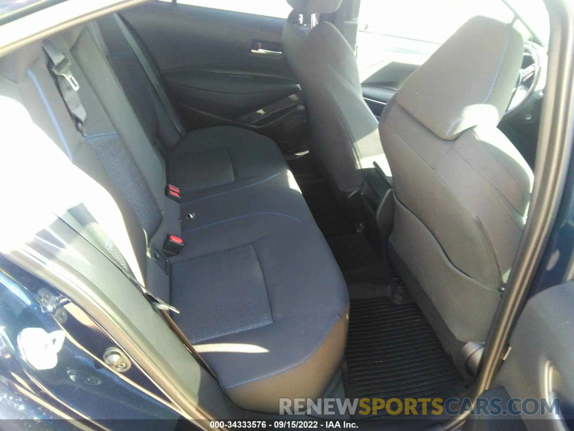 8 fotografías del automóvil dañado 5YFS4RCE6LP050520 TOYOTA COROLLA 2020