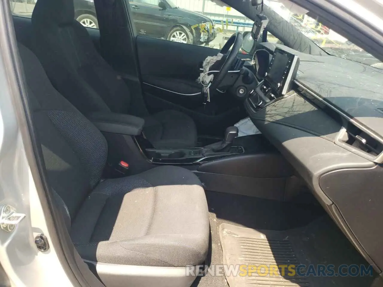 5 fotografías del automóvil dañado 5YFS4RCE6LP050971 TOYOTA COROLLA 2020