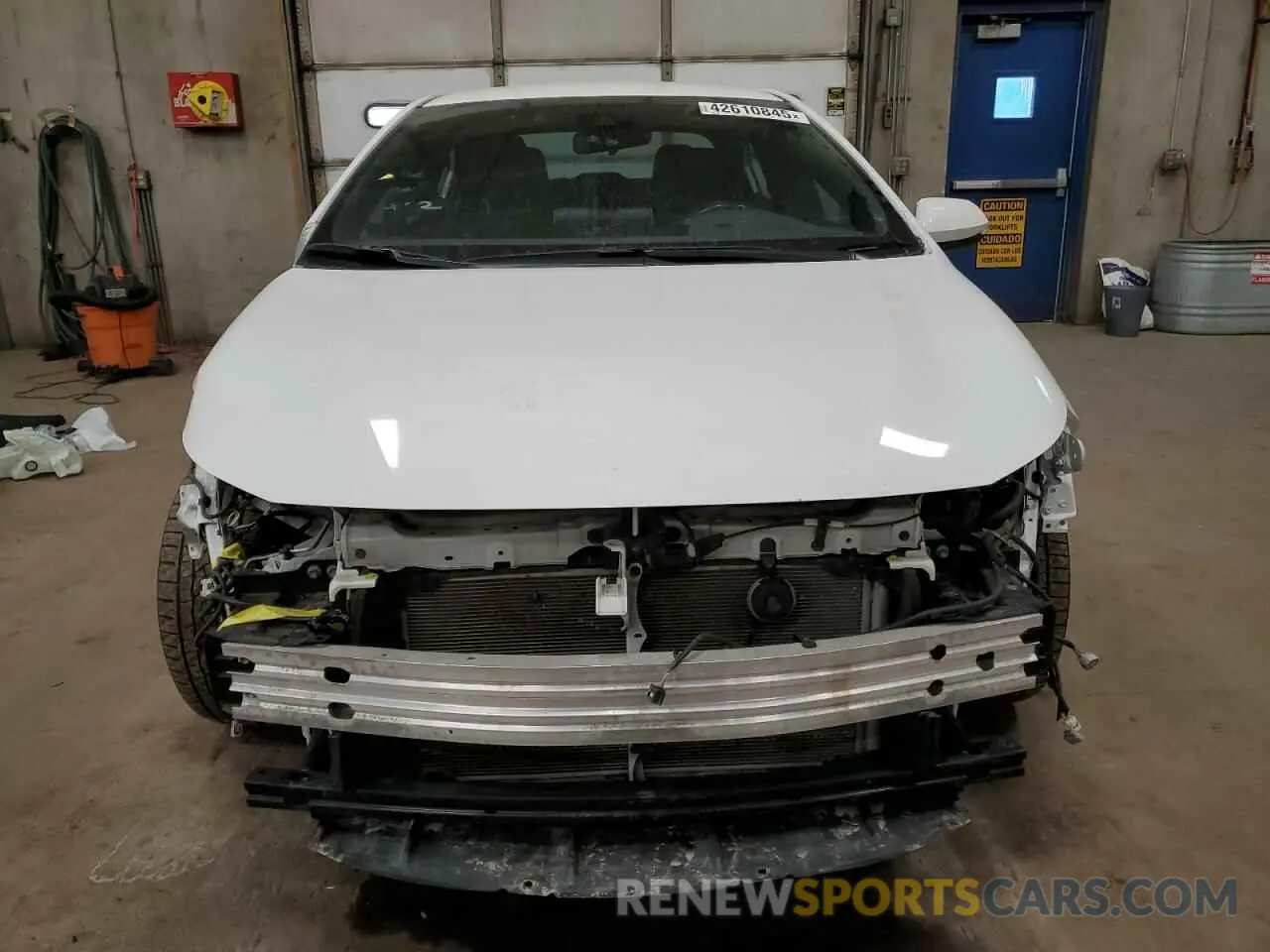 5 fotografías del automóvil dañado 5YFS4RCE7LP008650 TOYOTA COROLLA 2020
