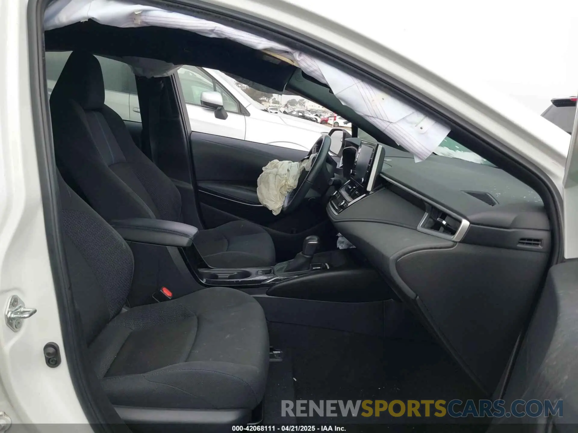 5 fotografías del automóvil dañado 5YFS4RCE7LP013783 TOYOTA COROLLA 2020