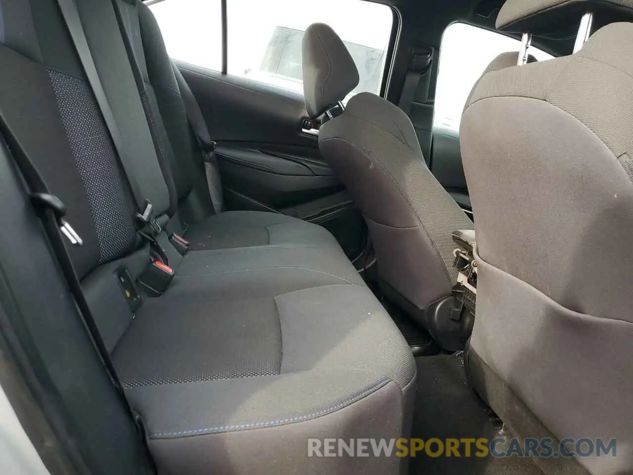 10 fotografías del automóvil dañado 5YFS4RCE7LP023990 TOYOTA COROLLA 2020