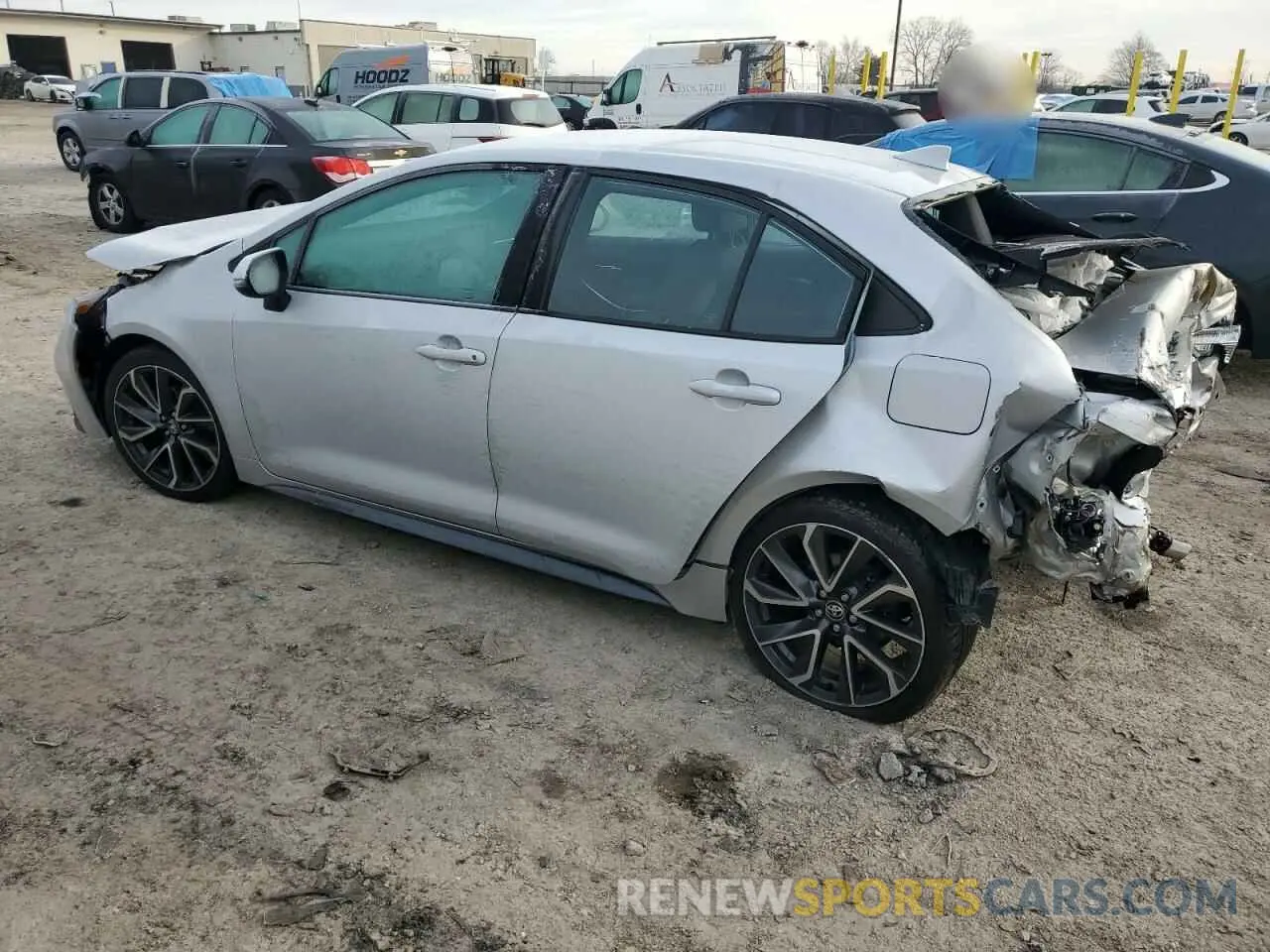 2 fotografías del automóvil dañado 5YFS4RCE7LP023990 TOYOTA COROLLA 2020