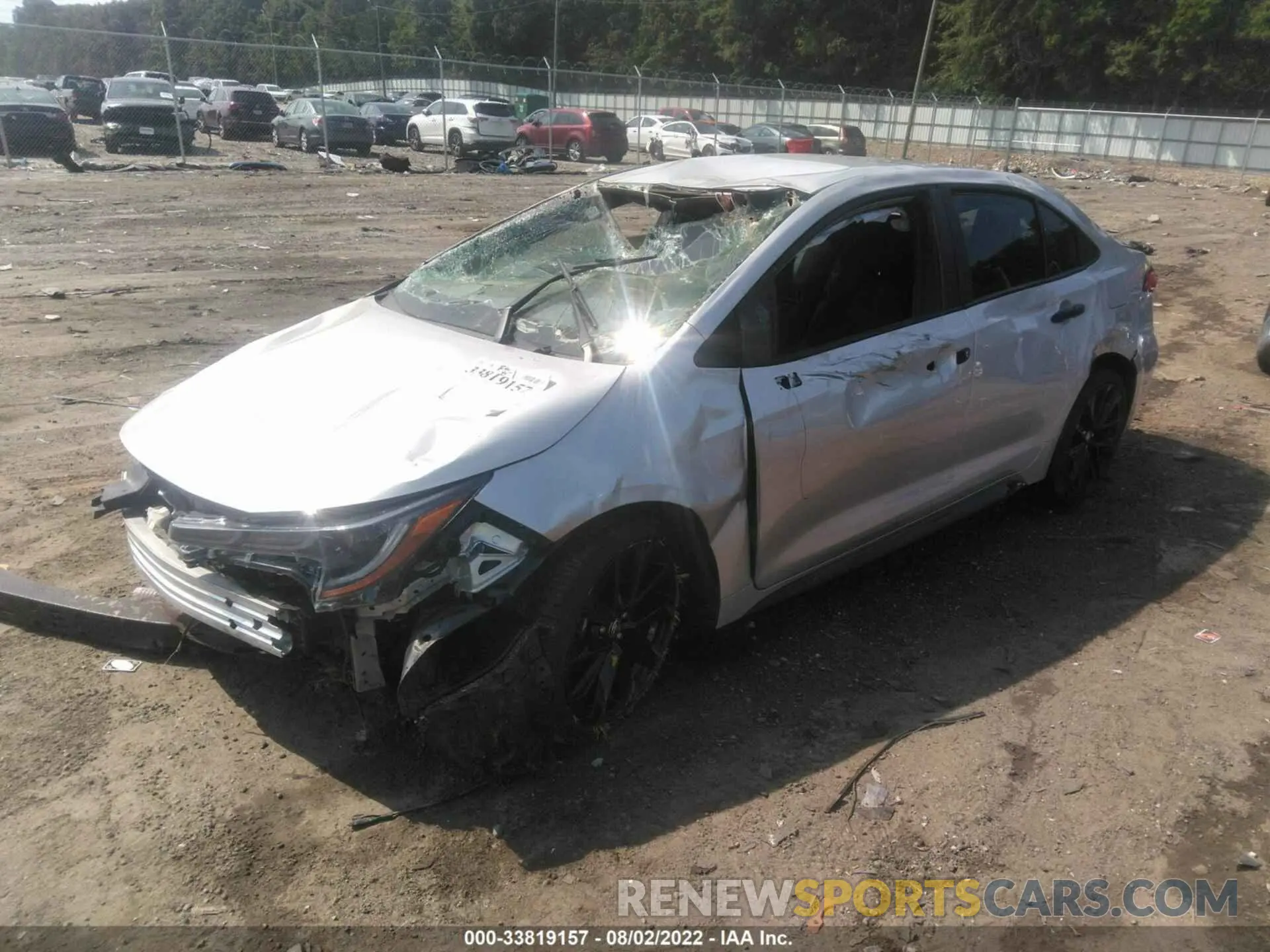 2 fotografías del automóvil dañado 5YFS4RCE7LP033998 TOYOTA COROLLA 2020