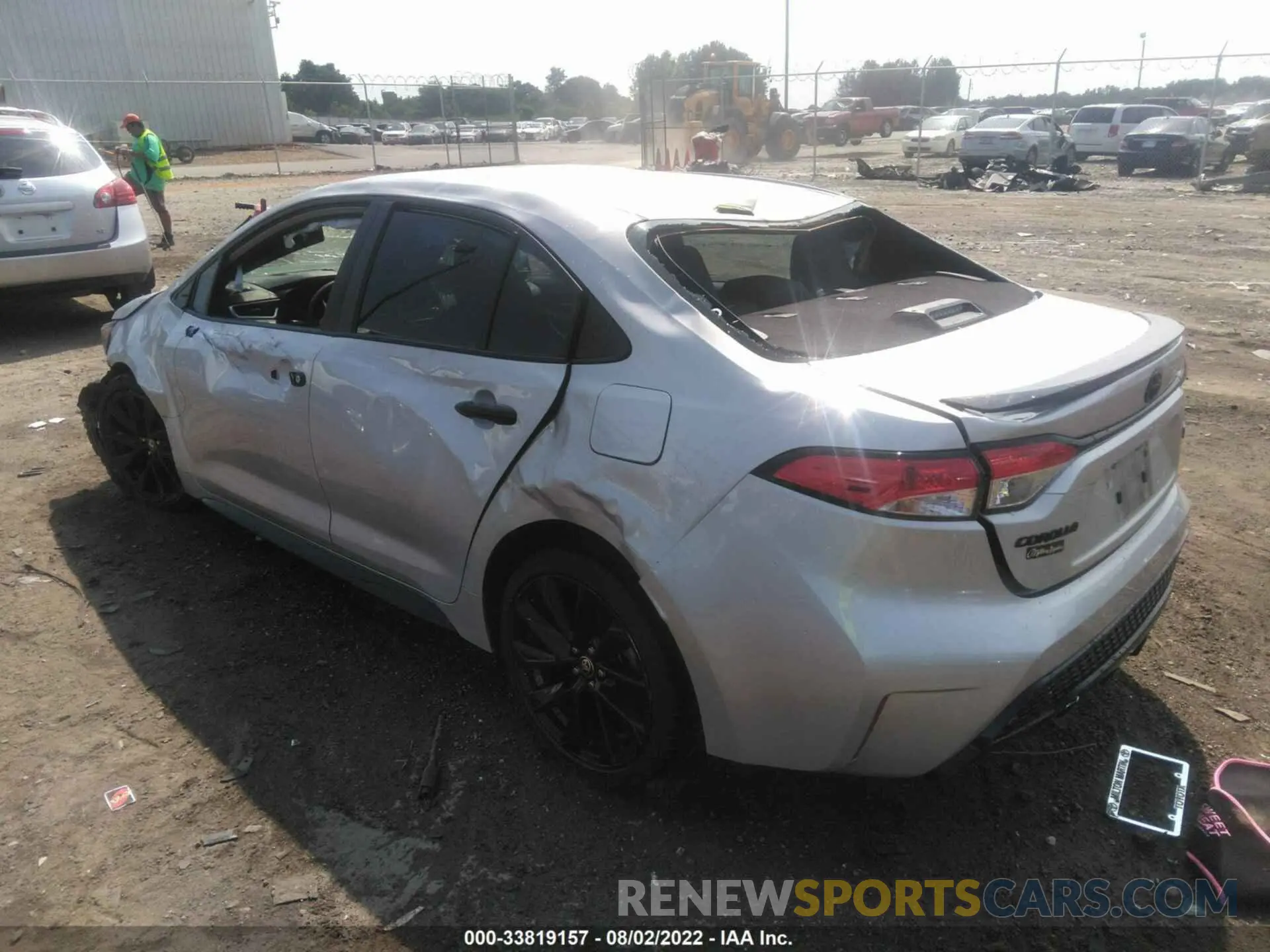 3 fotografías del automóvil dañado 5YFS4RCE7LP033998 TOYOTA COROLLA 2020