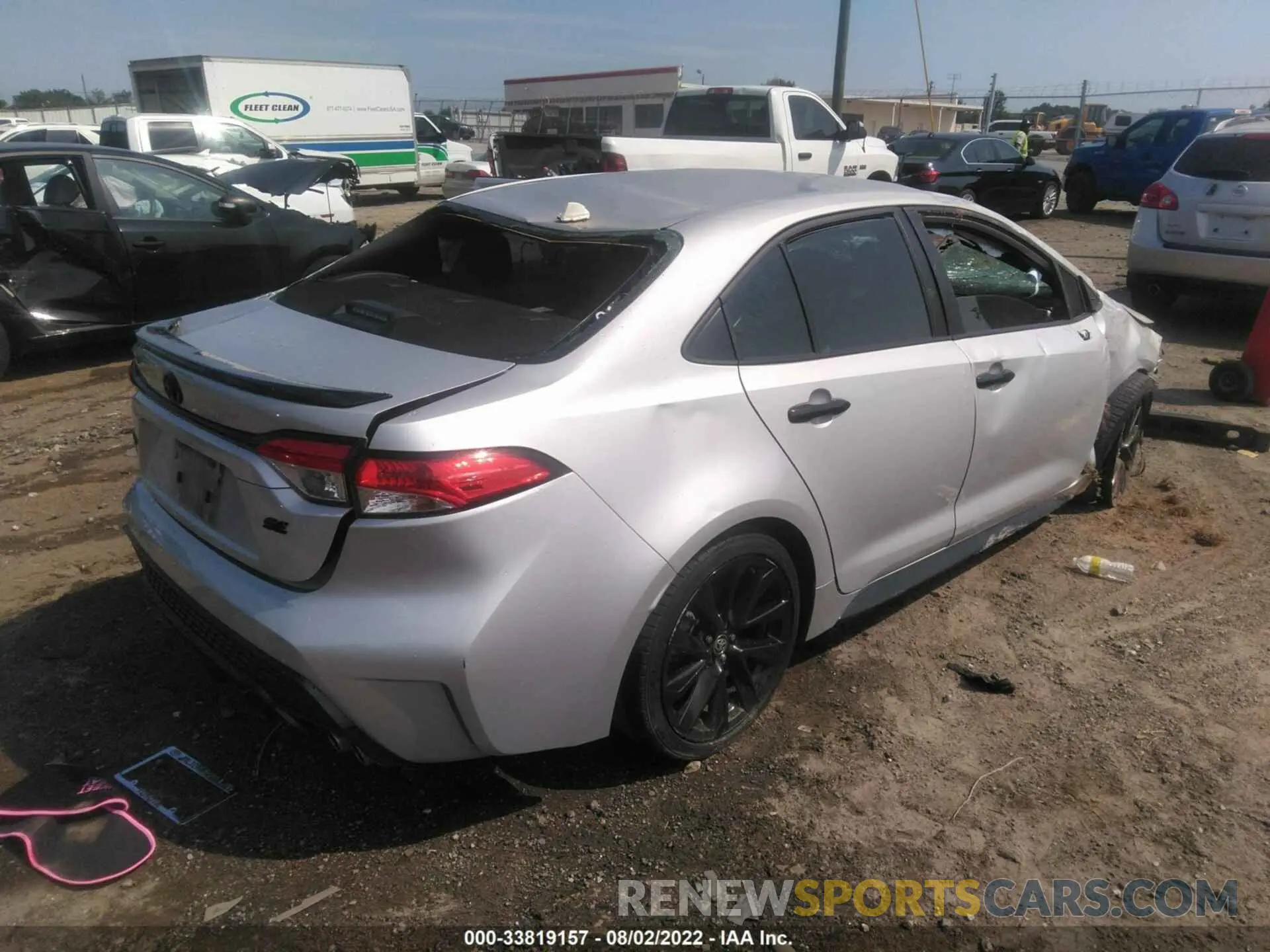 4 fotografías del automóvil dañado 5YFS4RCE7LP033998 TOYOTA COROLLA 2020