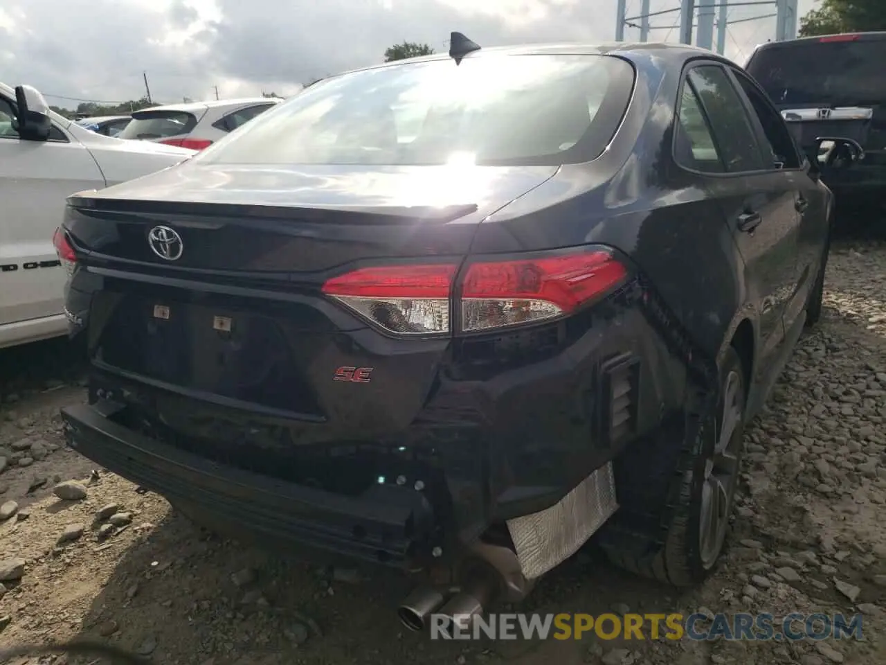 4 fotografías del automóvil dañado 5YFS4RCE7LP034407 TOYOTA COROLLA 2020