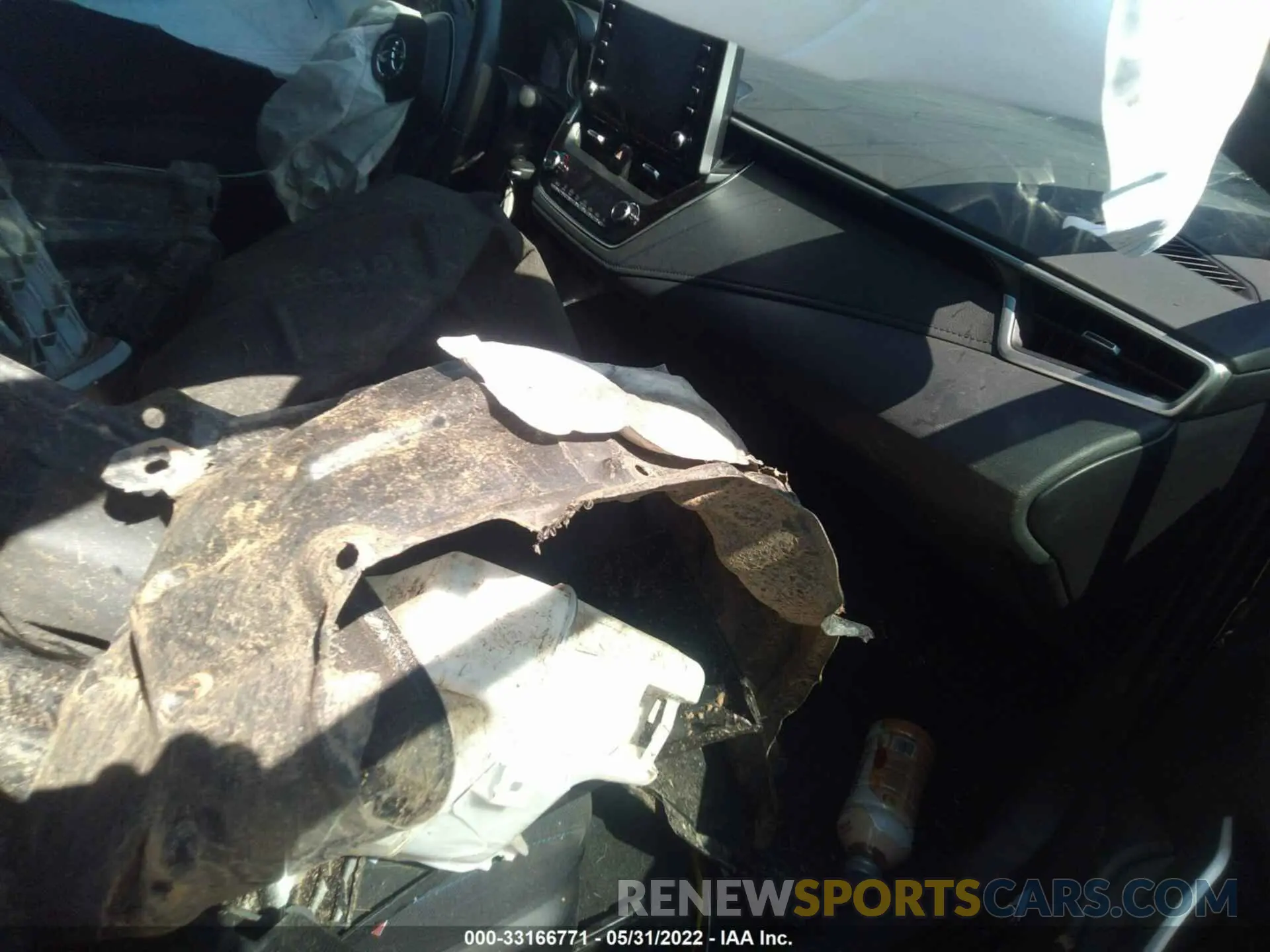5 fotografías del automóvil dañado 5YFS4RCE7LP047643 TOYOTA COROLLA 2020