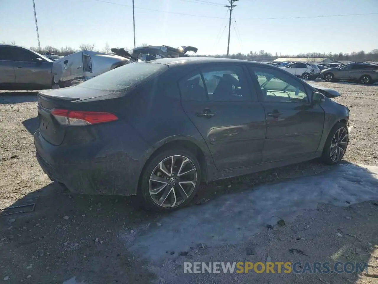 3 fotografías del automóvil dañado 5YFS4RCE8LP001626 TOYOTA COROLLA 2020