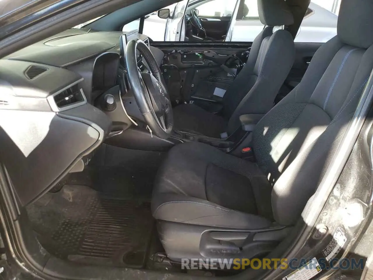 7 fotografías del automóvil dañado 5YFS4RCE8LP008396 TOYOTA COROLLA 2020