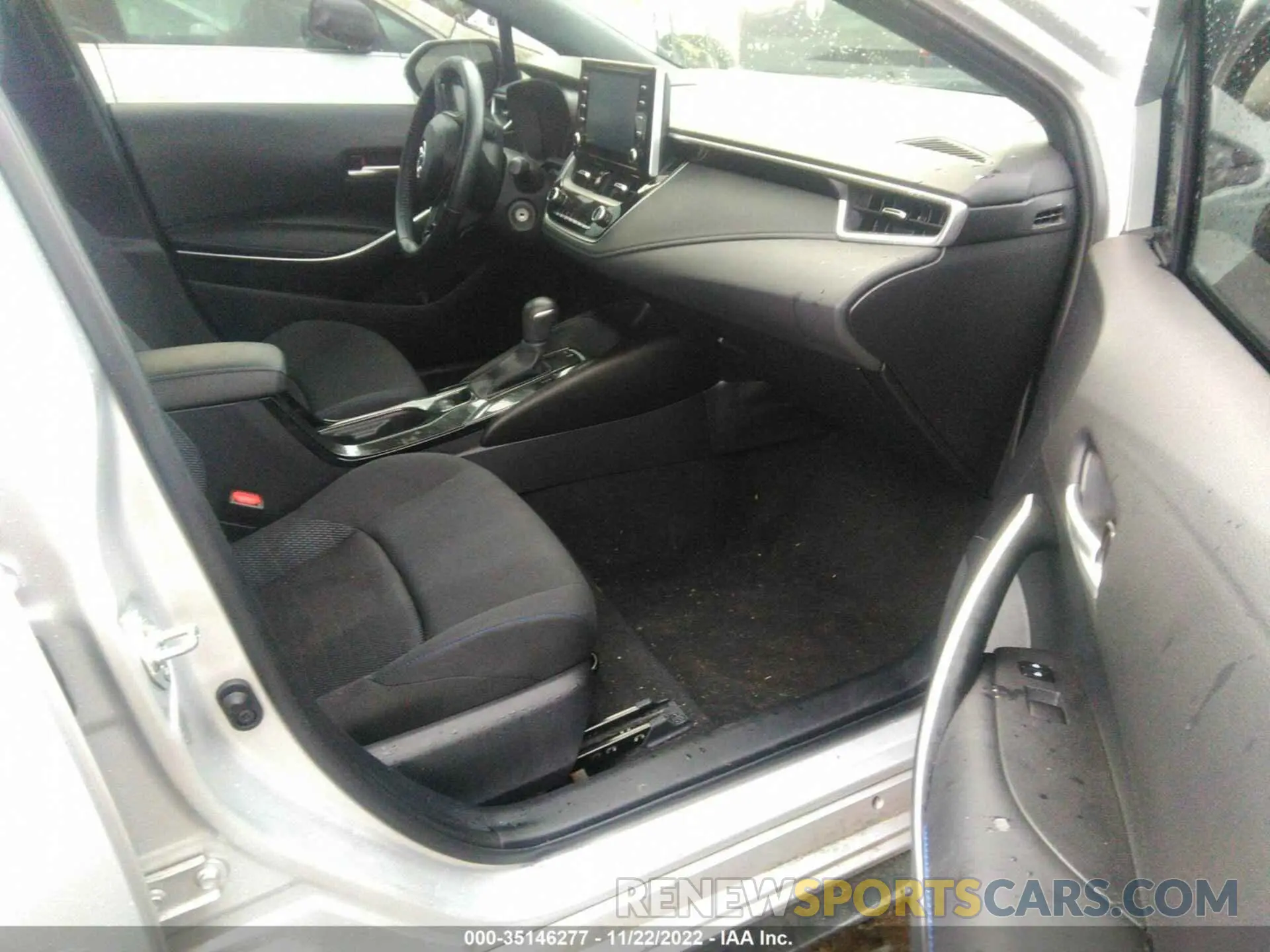 5 fotografías del automóvil dañado 5YFS4RCE8LP019429 TOYOTA COROLLA 2020
