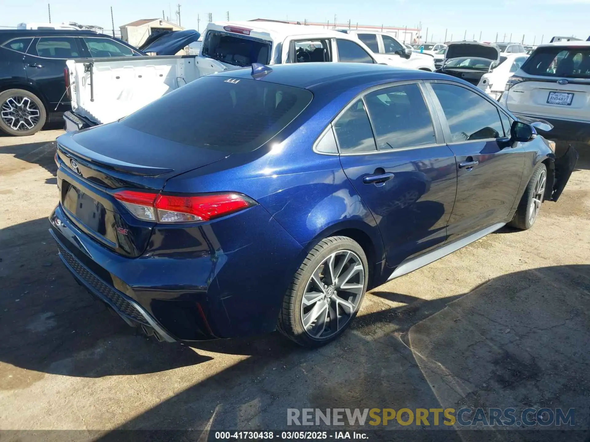 4 fotografías del automóvil dañado 5YFS4RCE8LP029457 TOYOTA COROLLA 2020