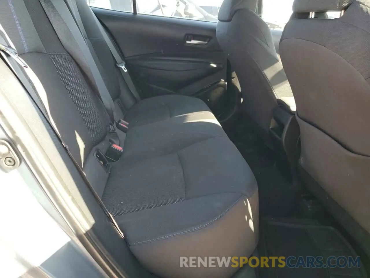 10 fotografías del automóvil dañado 5YFS4RCE8LP033069 TOYOTA COROLLA 2020