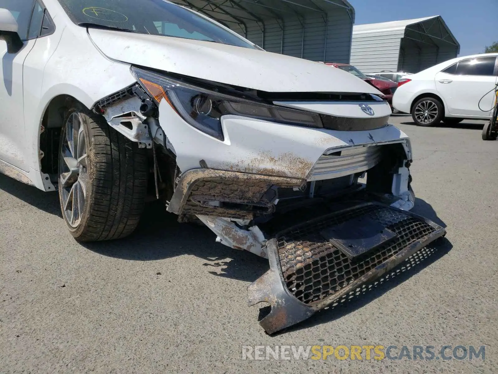 9 fotografías del automóvil dañado 5YFS4RCE8LP046386 TOYOTA COROLLA 2020