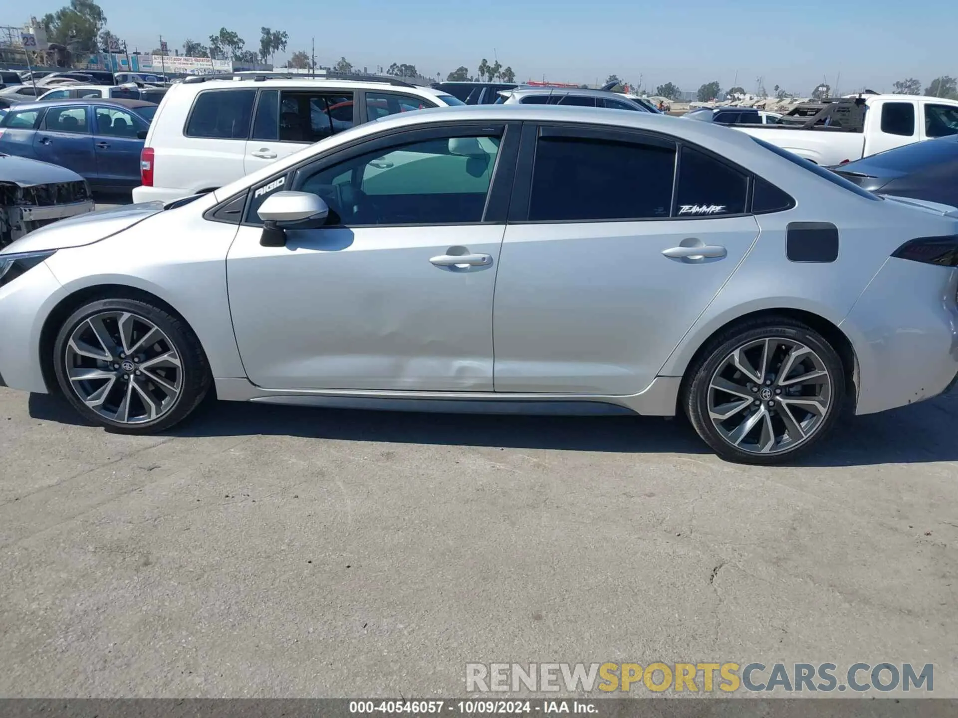 14 fotografías del automóvil dañado 5YFS4RCE9LP016992 TOYOTA COROLLA 2020