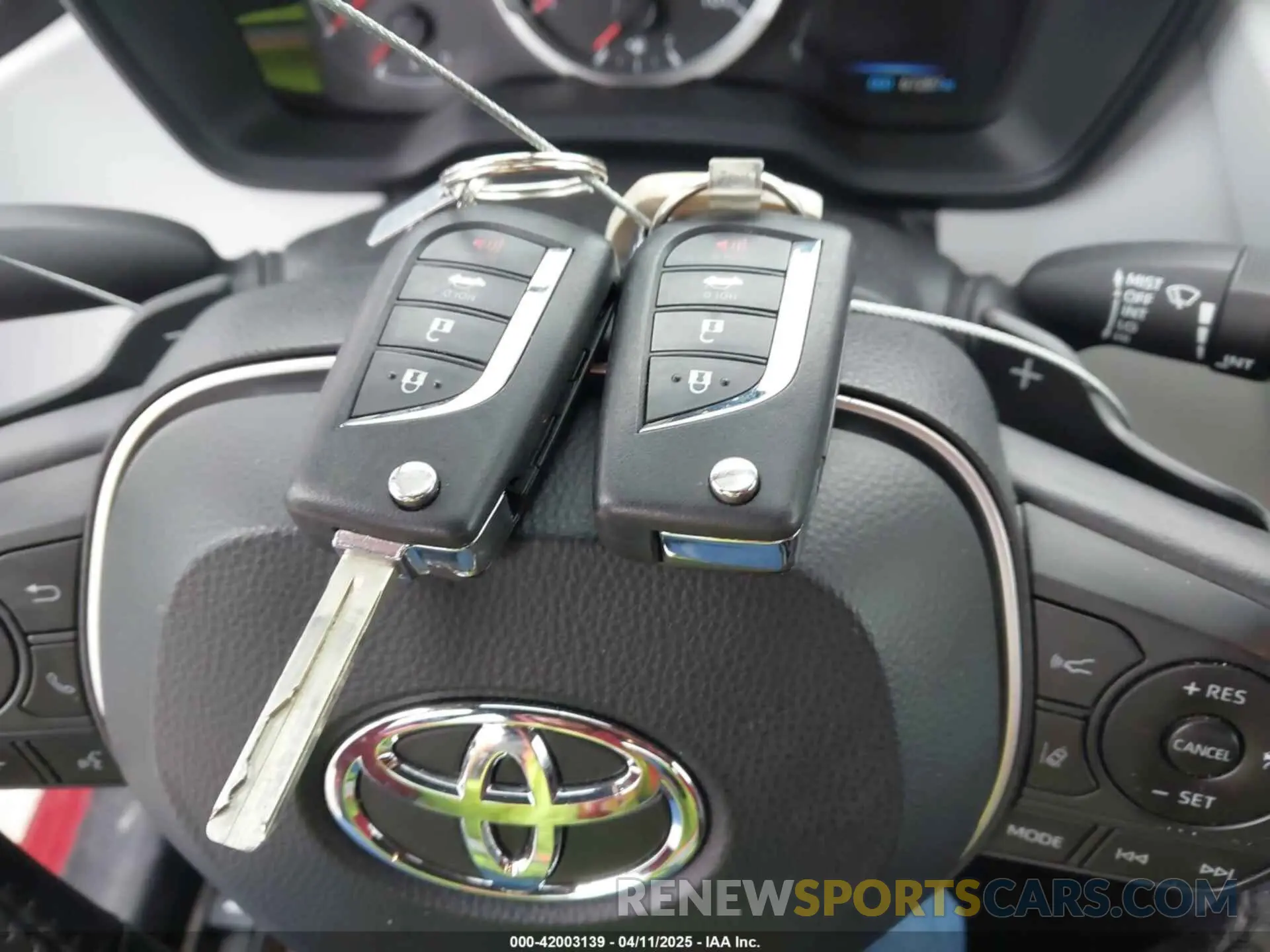 11 fotografías del automóvil dañado 5YFS4RCE9LP021027 TOYOTA COROLLA 2020