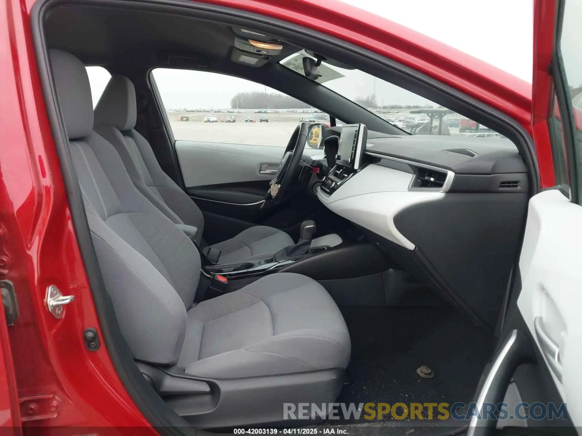 5 fotografías del automóvil dañado 5YFS4RCE9LP021027 TOYOTA COROLLA 2020