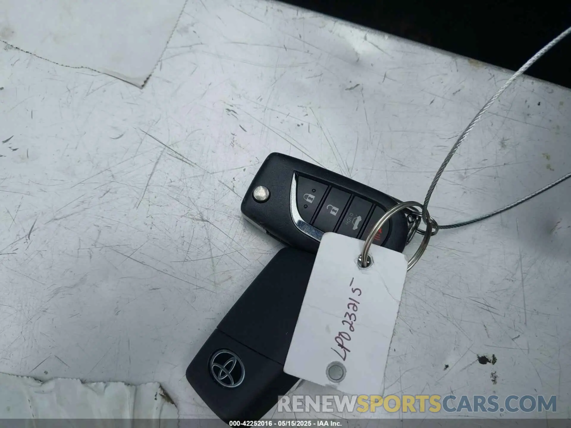 11 fotografías del automóvil dañado 5YFS4RCE9LP023215 TOYOTA COROLLA 2020