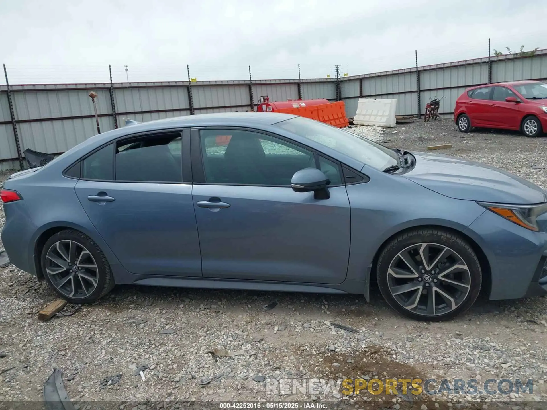 13 fotografías del automóvil dañado 5YFS4RCE9LP023215 TOYOTA COROLLA 2020