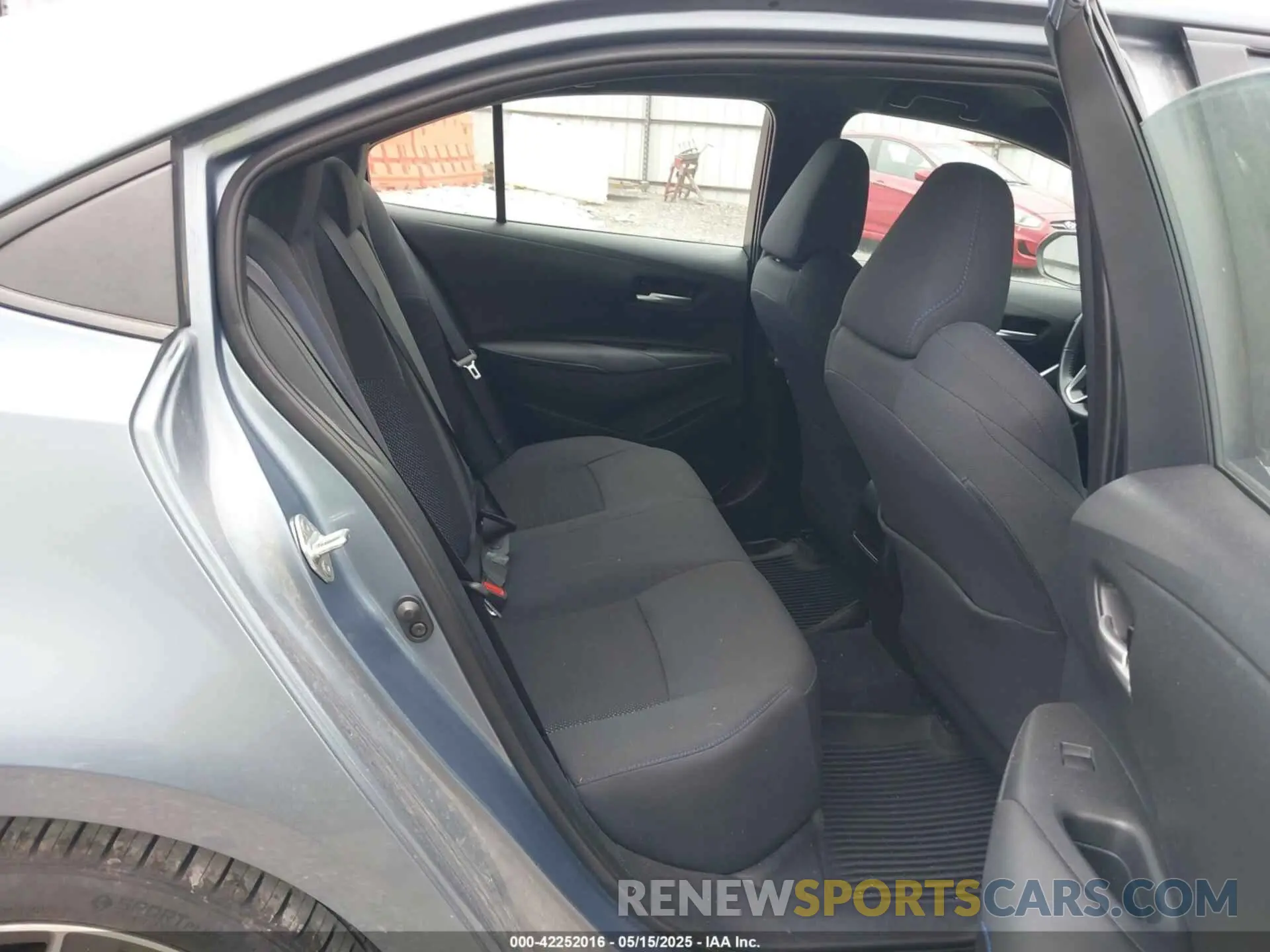 8 fotografías del automóvil dañado 5YFS4RCE9LP023215 TOYOTA COROLLA 2020